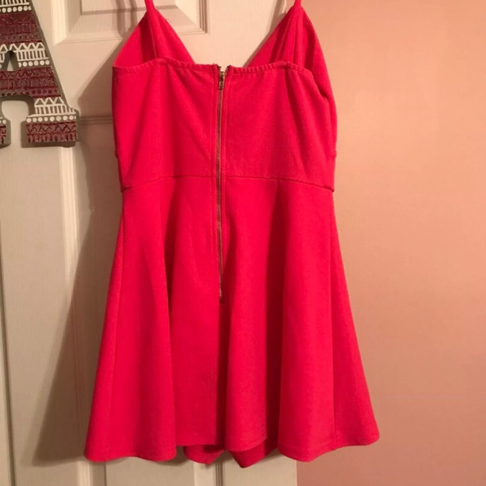FASHION NOVA ROMPER - Picture 2 of 2